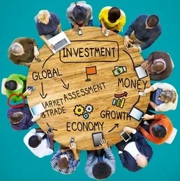 Infographic showing differences between cash flow and profit with business icons, cash symbols, and strategic finance charts for SMEs and CFOs.